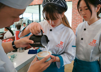 ����ʾ����ѧ��׼������